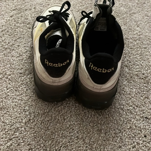 CARID B REEBOK - Picture 6 of 7